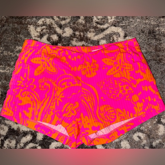 Lilly Pulitzer Pants - Lilly Pulitzer shorts Pop pink Seaesta